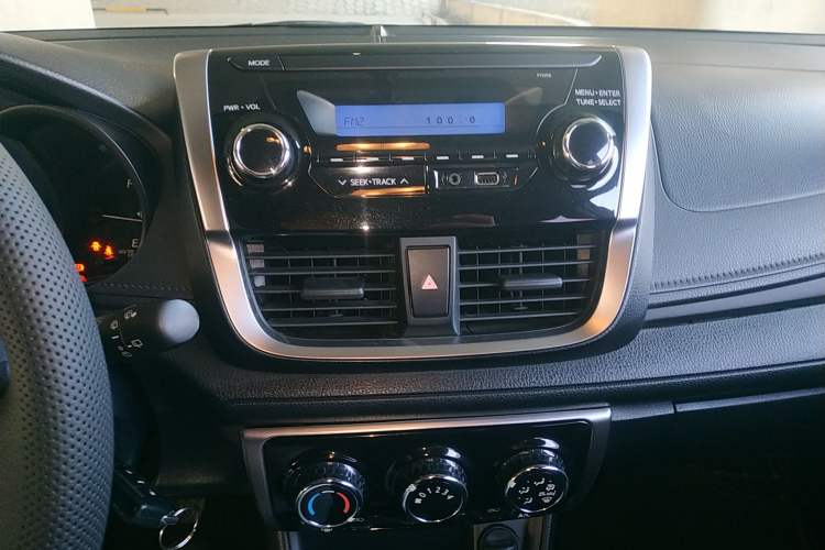 Used Toyota YARiS L 2019 1.5E CVT Dynamic Edition China VI compliant
