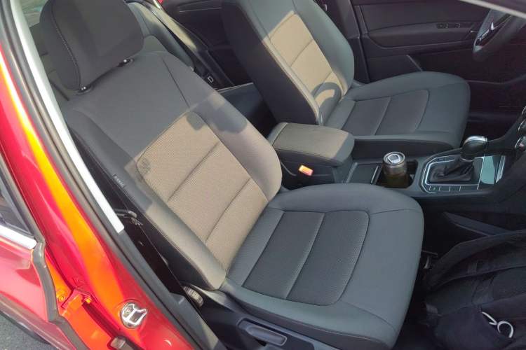 Used Volkswagen Golf Sportsvan 2016 230TSI Automatic Trend Edition
