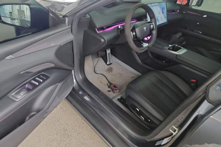 Used  L07 2024 230Max Range-Extended Version