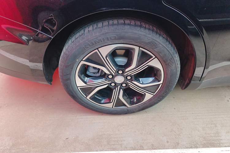 Used Hongqi E-QM5 2023 Base Travel Edition
