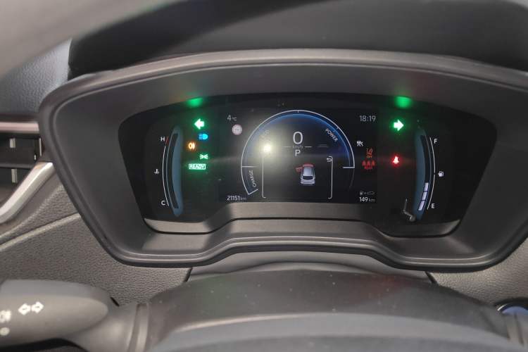 Used Toyota Corolla Cross 2023 Dual-Motor 2.0L Pioneer Edition
