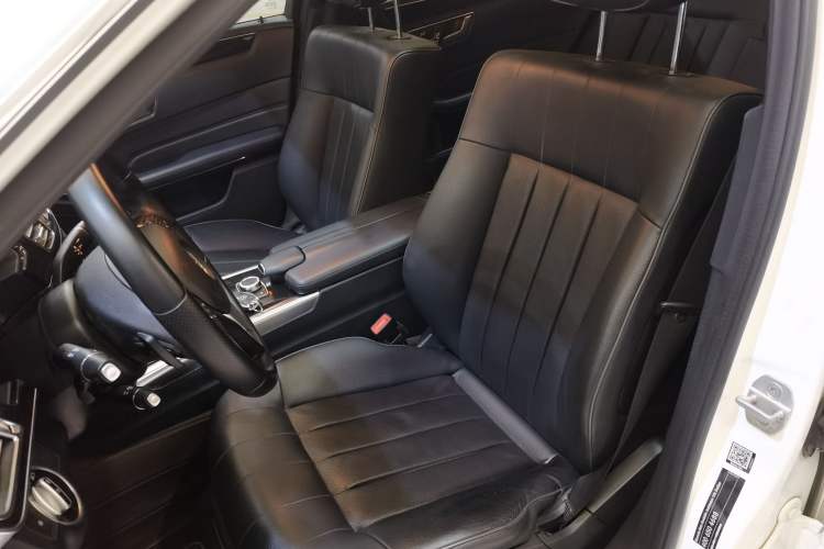 Used Mercedes-Benz E-Class 2015 Facelift E 200 L Sport Edition
