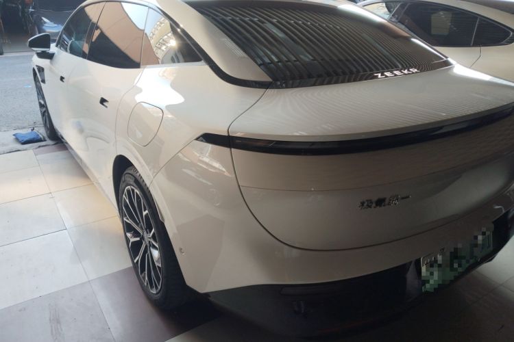 Used Zeekr 007 2024 Rear-Drive Intelligent Driving Version 75 kWh
