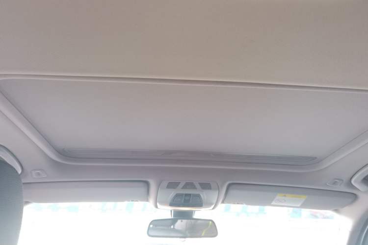 Used BMW 3 Series 2018 320Li Fashion Model
