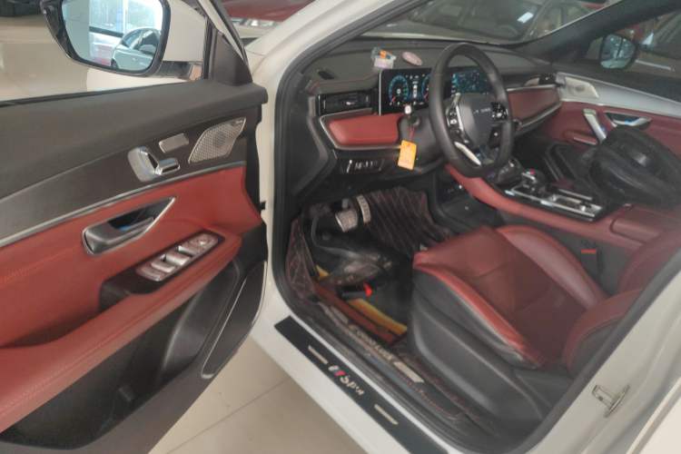 Used JETOUR X70 PLUS 2021 1.6T DCT 7-Seater
