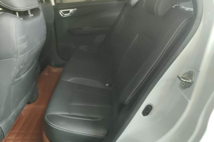 Used Geely Auto Vision X3 2019 Upgraded Model 1.5L CVT Elite Version