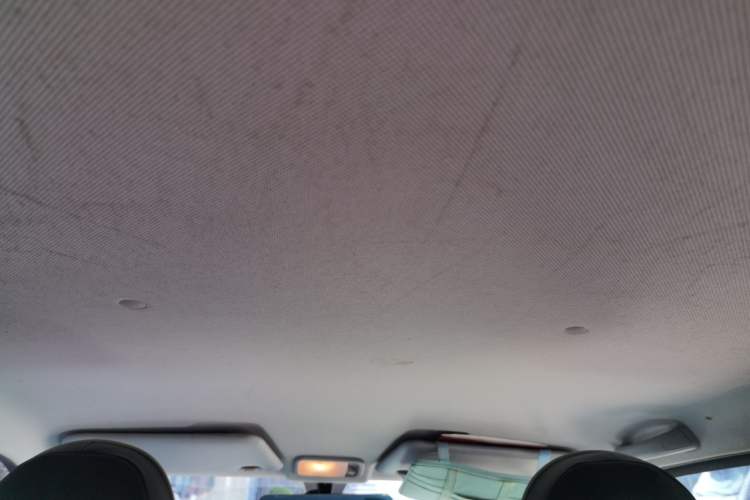 Used Wuling Hongguang MINIEV 2021 Macaron Fashion Model Lithium Iron Phosphate
