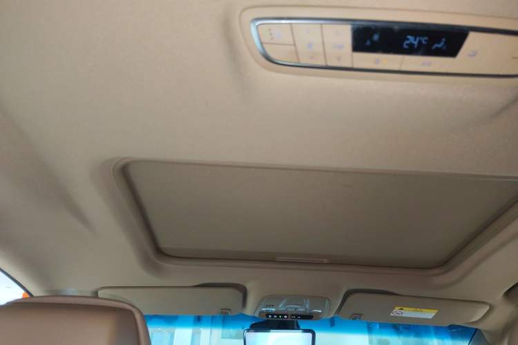 Used Buick GL8 2021 ES Land Cruiser 653T Luxury Edition
