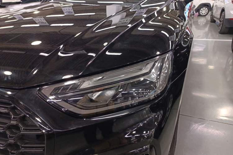 Used Audi Q5L 2023 40T Luxury Dynamic Model
