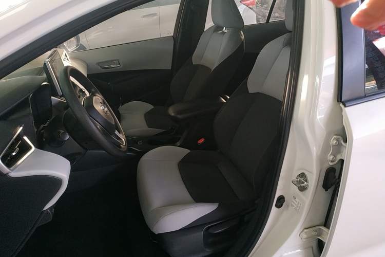 Used Toyota Levin 2019 185T CVT Luxury Edition China VI Standard