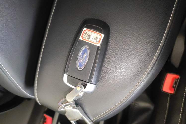 Used Ford Escort 2021 1.5L Automatic Diamond Edition
