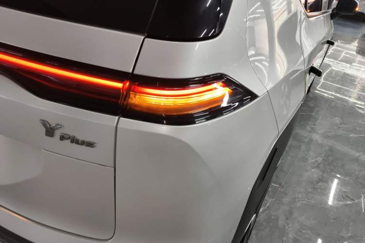 Used AION Y 2022 Plus 70 Enjoy Edition