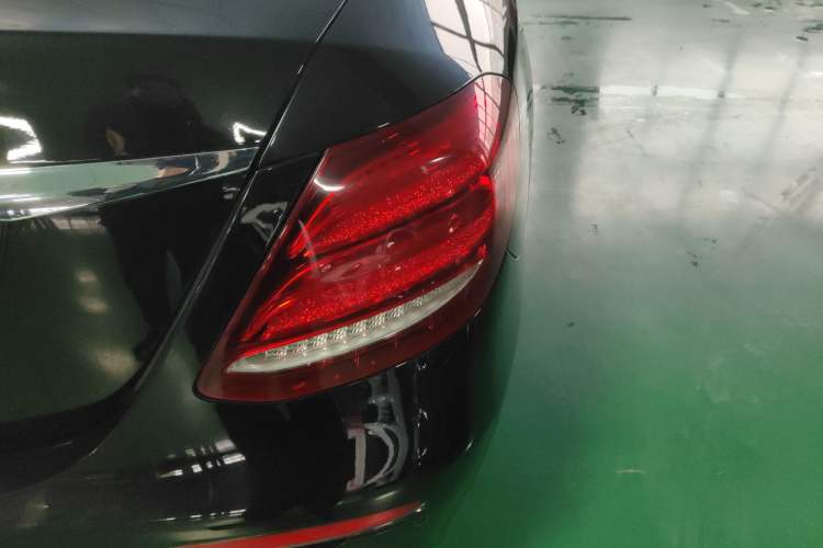 Used Mercedes-Benz E-Class 2020 Facelift E 260 L Sport Edition
