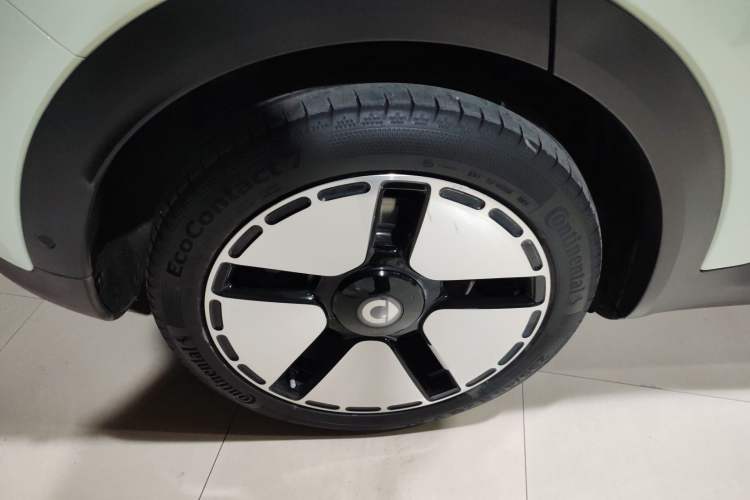 Used  #5 2024 Ultra-Long Range Extraordinary Journey Luxury Edition