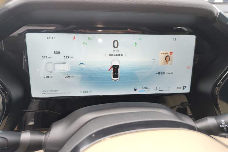 Used Geely Auto Monjaro L 2025 Dongfang Yao 2.0TD Automatic Lanxing Edition
