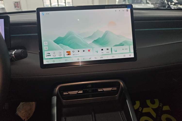 Used BYD Qin PLUS 2025 DM-i Smart Drive 120KM Superior Model
