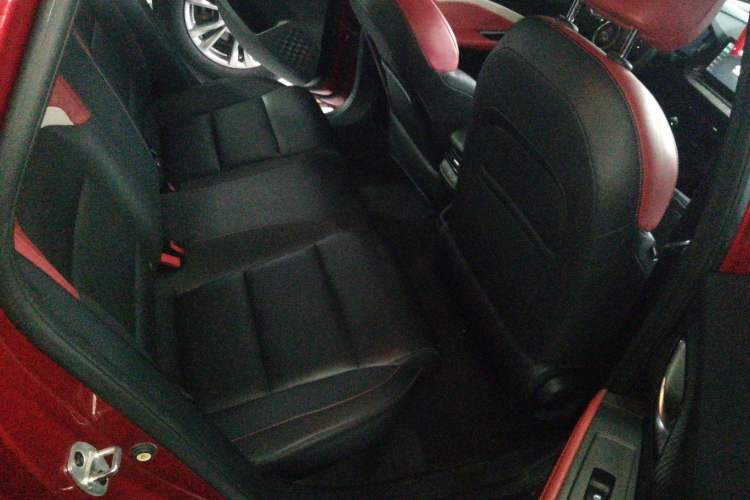 Used MG 5 2021 180 DVVT CVT Youth Luxury Edition
