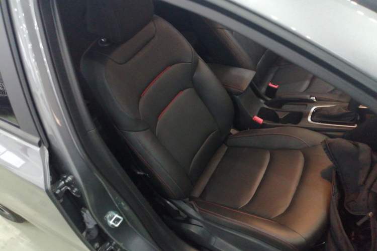 Used Chevrolet Monza 2019 RS 330T Automatic Comfort Edition China VI Standard
