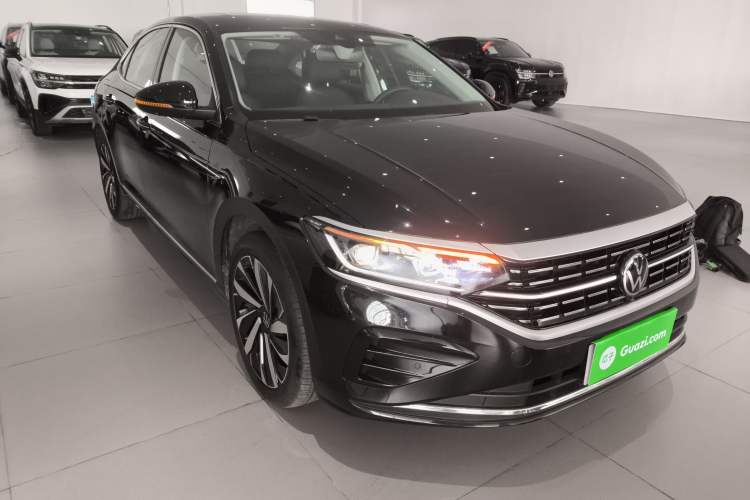 Used Volkswagen Passat 2024 380TSI Dragon Glory Edition
