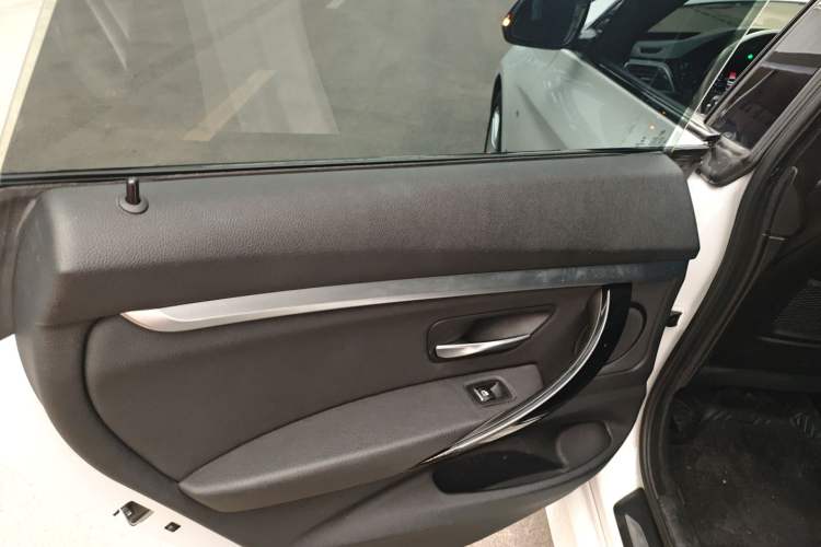 Used BMW 3 Series GT 2020 320i M Sport Package
