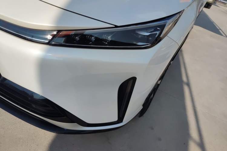 Used Roewe D5X DMH 2024 135 Tech Edition