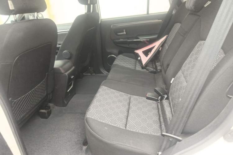 Used Haval H5 Classic 2013 Zhizun Edition 2.0L Manual Two-Wheel Drive Entry-Level Model