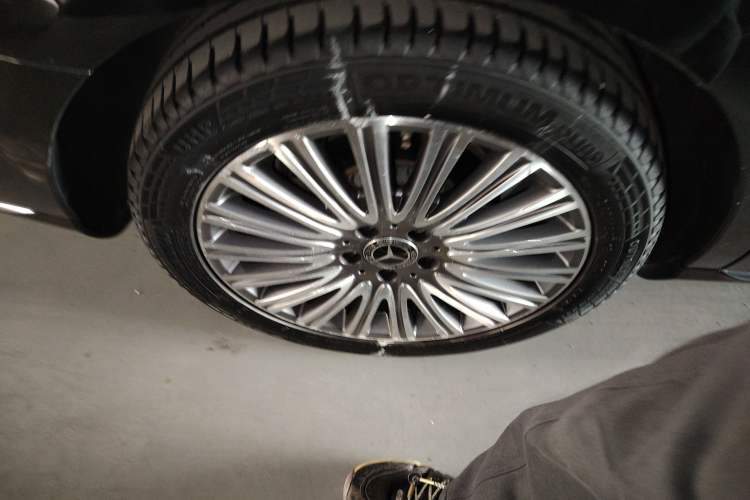 Used Mercedes-Benz E-Class 2020 Facelift E 300 L Stylish Edition