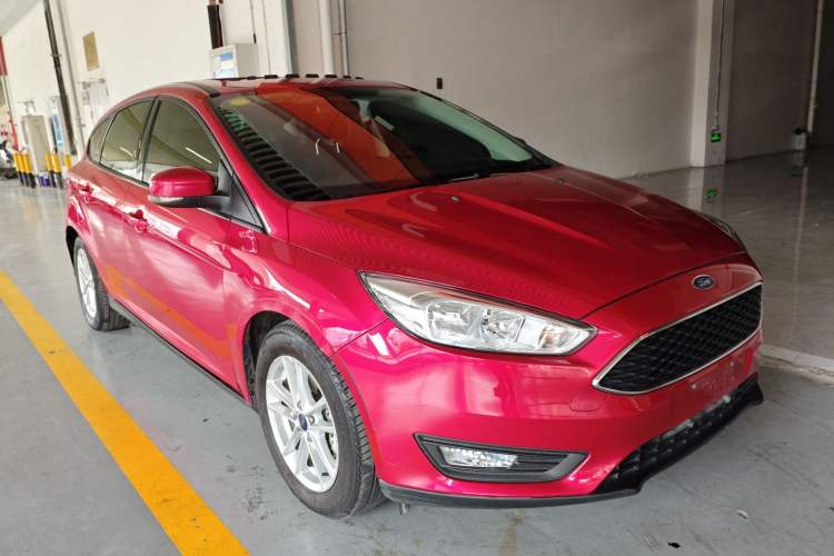 Used Ford Focus 2018 Hatchback Classic 1.6L Automatic Trendy SmartDrive Edition