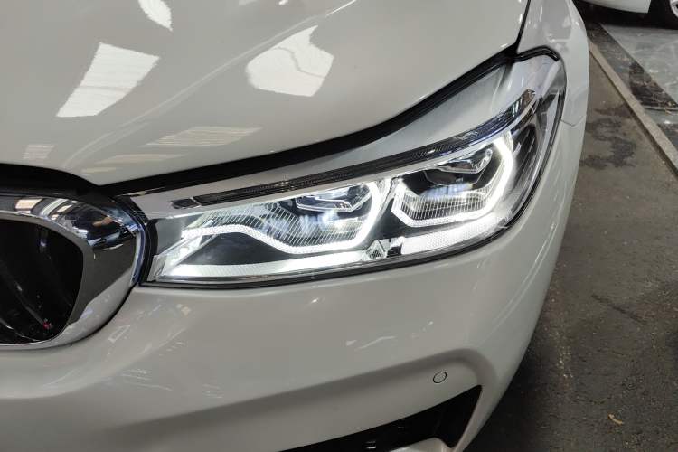 Used BMW 6 Series GT 2019 630i M Sport Package