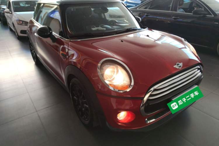Used  MINI 2016 1.5T COOPER

