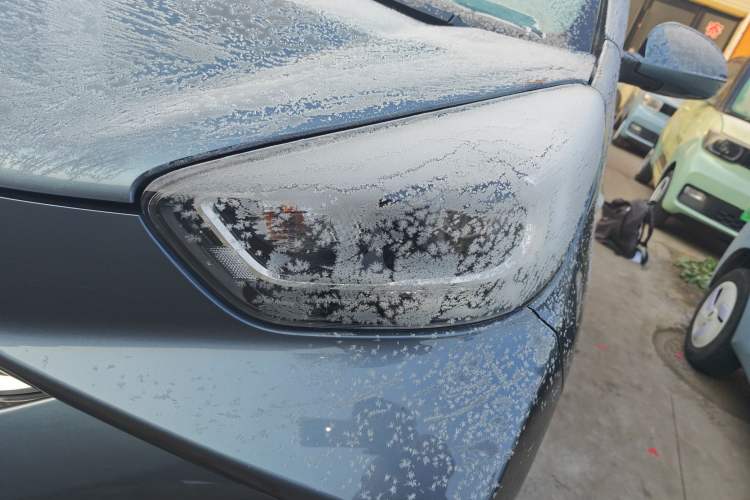 Used Chery Little Ant 2022 Sweet Pink Edition Half-Sugar Version Lithium Iron Phosphate 30 kW 301 km