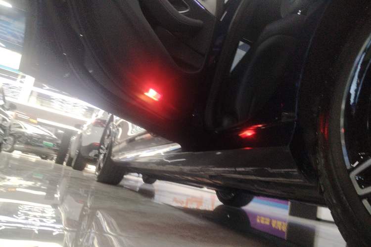 Used Mercedes-Benz E-Class 2017 E 200 Sport 4MATIC
