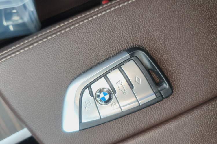 Used BMW 5 Series 2023 530Li Leading Edition Luxury Package