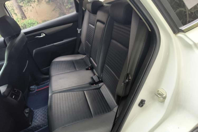 Used Kia Sportage R 2018 2.0L Automatic Smart Luxury Version China V Standard
