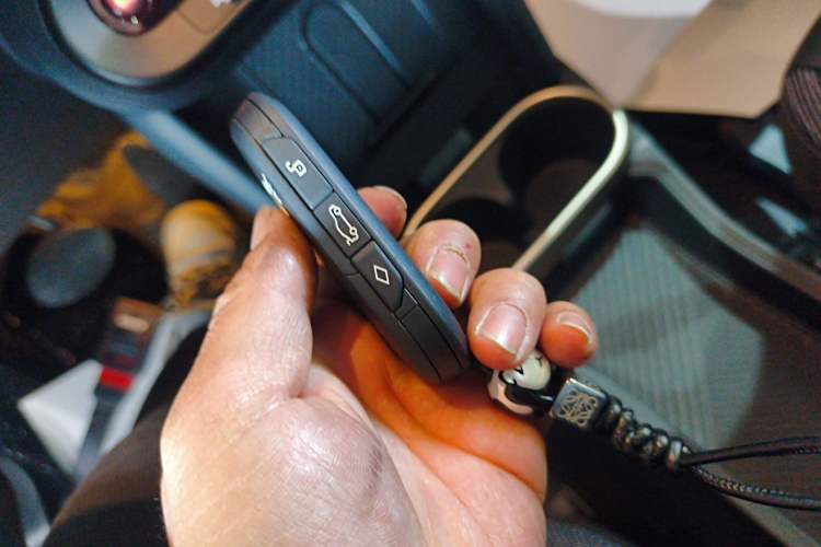 Used MINI MINI 2025 1.5T COOPER Classic Edition