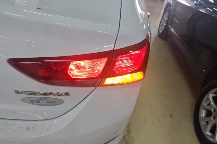 Used Hyundai Verna 2016 1.4L Manual Cool Edition GLS
