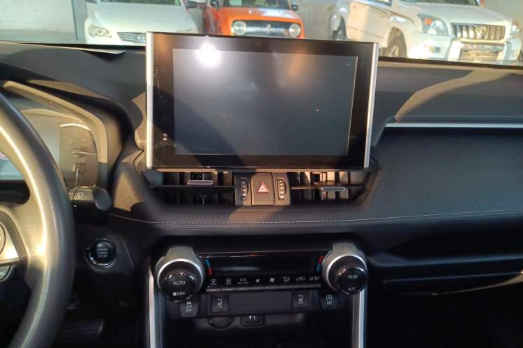 Used Toyota RAV4 2022 2.0L CVT Two-Wheel Drive Fashion Plus Edition