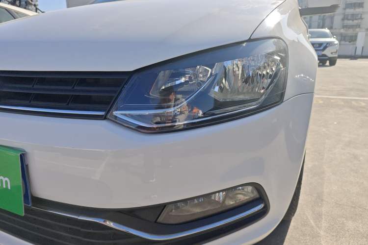 Used Volkswagen Polo 2018 1.5L Automatic Enjoyment Model
