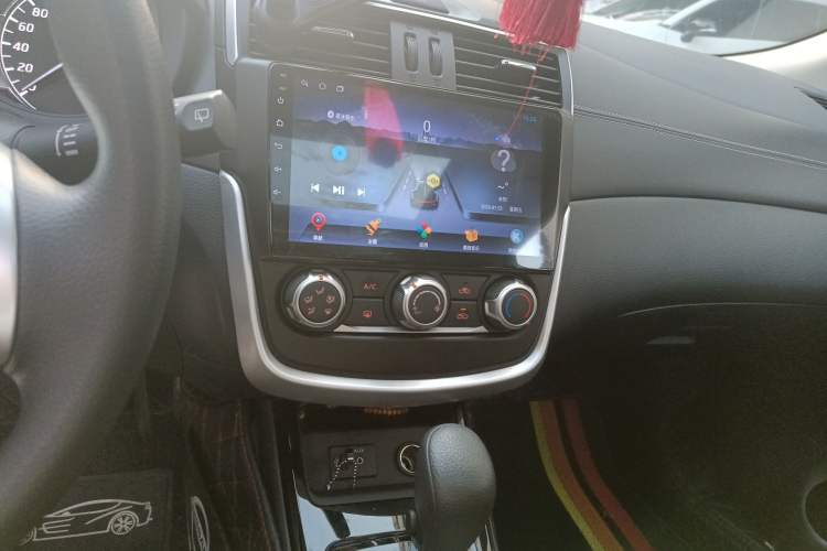 Used Nissan Tiida 2024 1.6L CVT Cool Dynamic Edition
