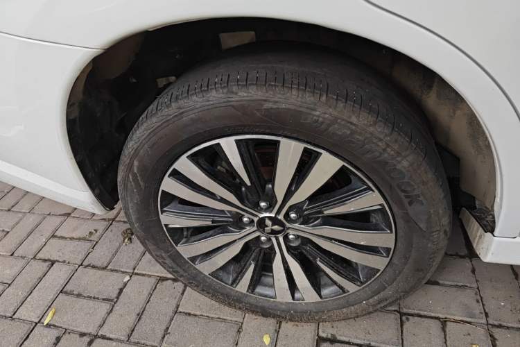 Used Mitsubishi Outlander 2021 Revised Version 2.0L Two-Wheel Drive Comfort Edition 5 Seats
