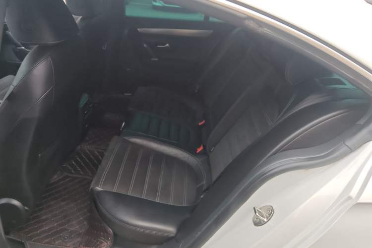 Used Volkswagen FAW-Volkswagen CC 2016 1.8TSI Luxury Model
