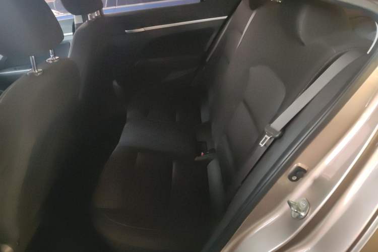 Used Hyundai Elantra (6th Generation / Lingdong) 2016 1.6L Automatic ZhiXuan – Elite Version
