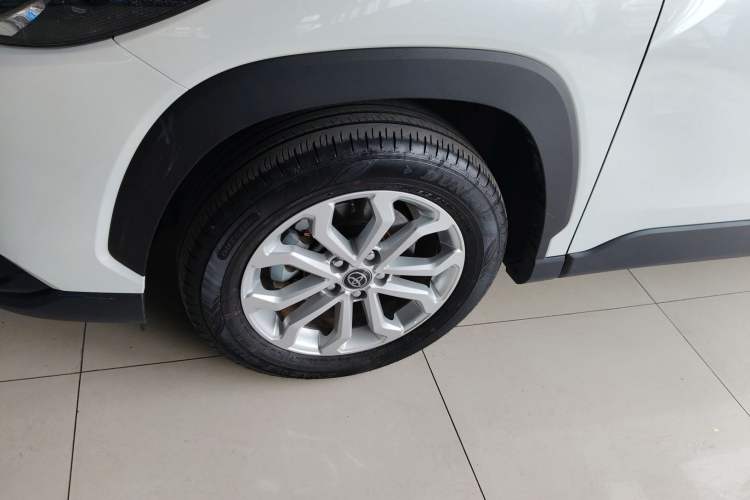 Used Toyota FRONTLANDER 2024 2.0L CVT Elite Plus Edition
