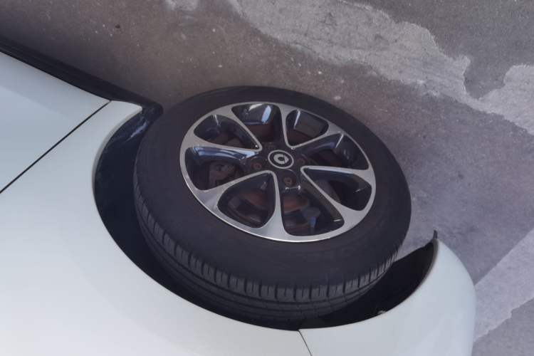 Used  forfour 2016 1.0L 52 kW Passion Edition
