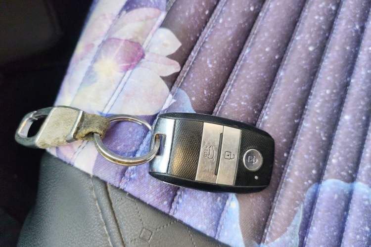 Used Kia KX3 2015 1.6T Automatic Two-Wheel Drive DLX
