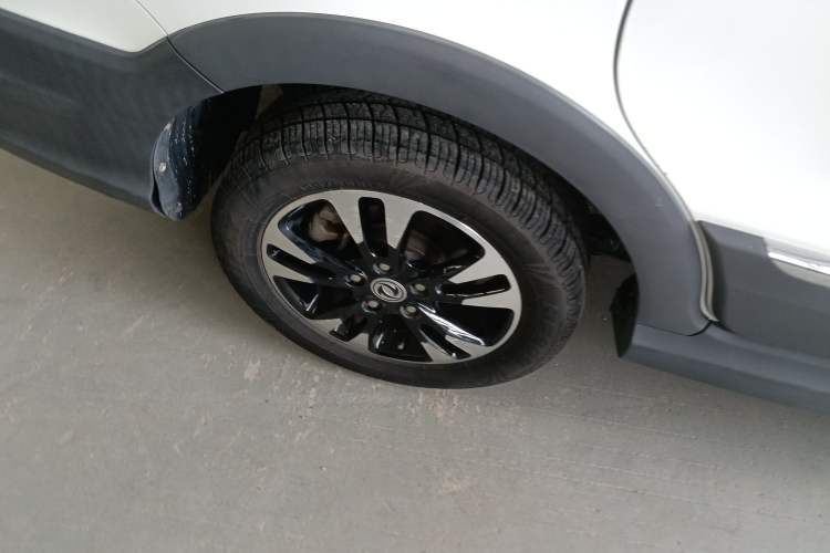 Used Dongfeng Fengon 370 2018 S370 1.5L CVT Luxury 7-Seater
