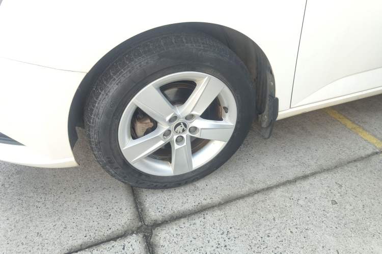 Used Skoda Fabia 2017 1.4L Automatic Car Enjoy Edition