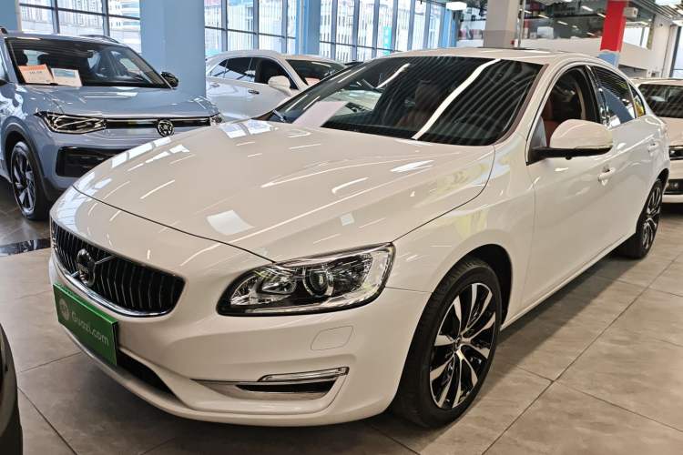 Used Volvo S60 2019 S60L Facelift T5 Intelligent Advanced Edition