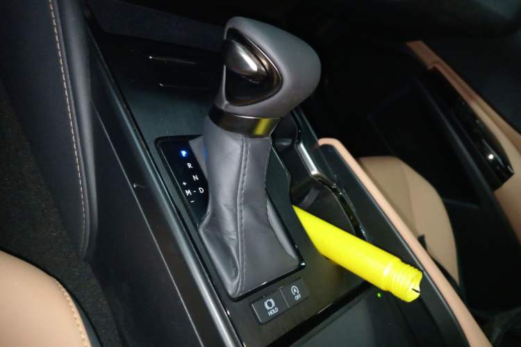 Used Lexus ES 2024 200 Premium Edition