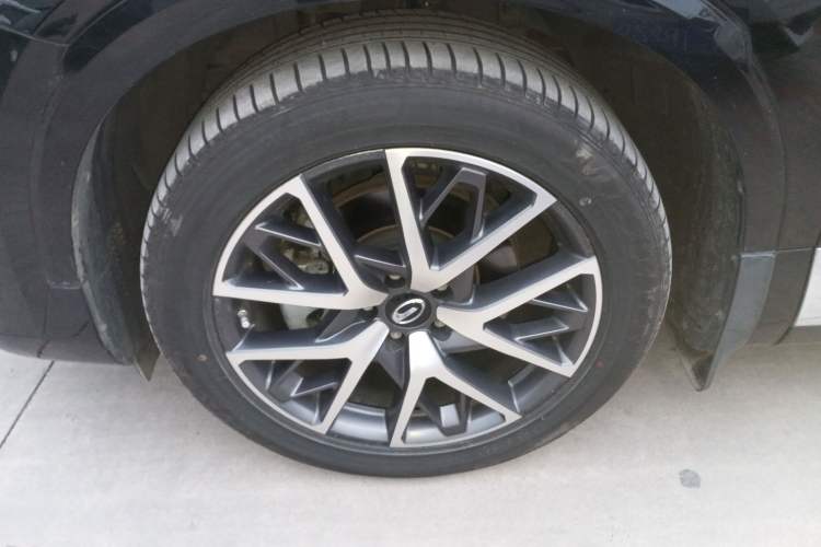 Used GAC Trumpchi GS8 2022 Dual-Engine Series 2.0TM Two-Wheel Drive Prestige Edition (7 Seats)